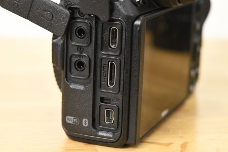 Nikon Z7 端子(USB-C HDMI)