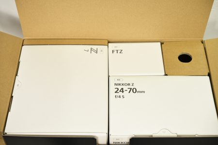 Nikon Z7 24-70 FTZ Kitの箱